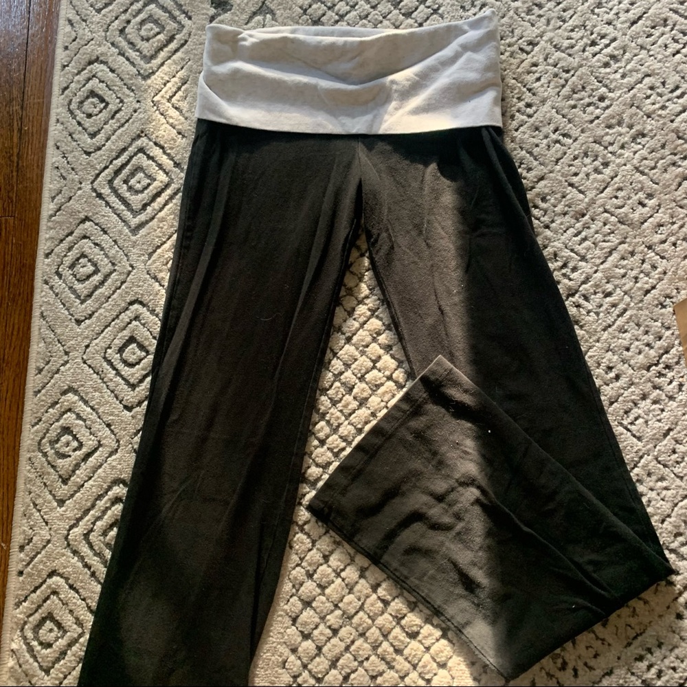 Y2k Victoria’s Secret Pink Flared Leggings Gem